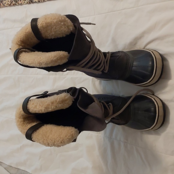 Sorel Joan of Arctic Boots - Picture 1 of 5